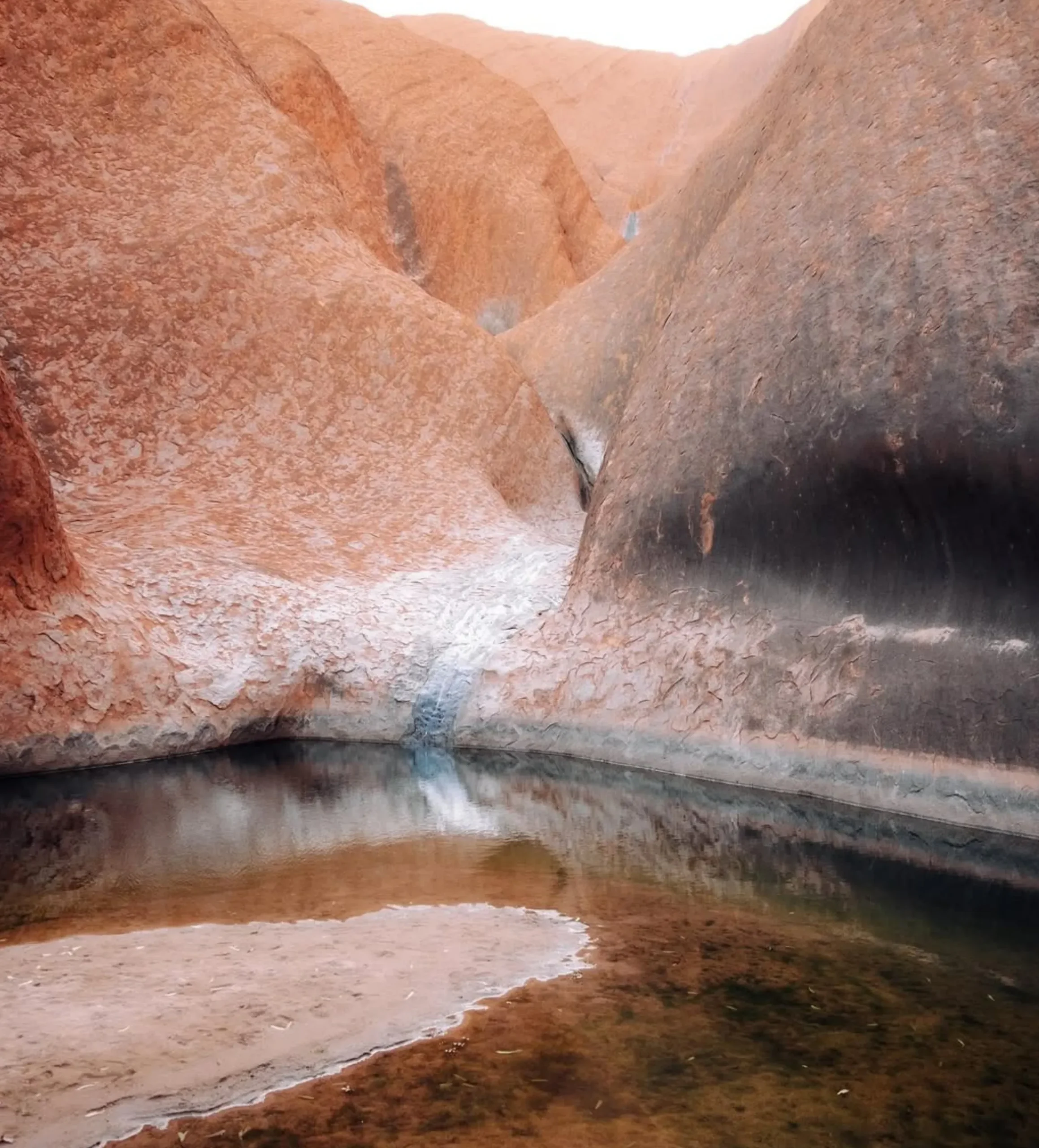 biggest monolith, Uluru