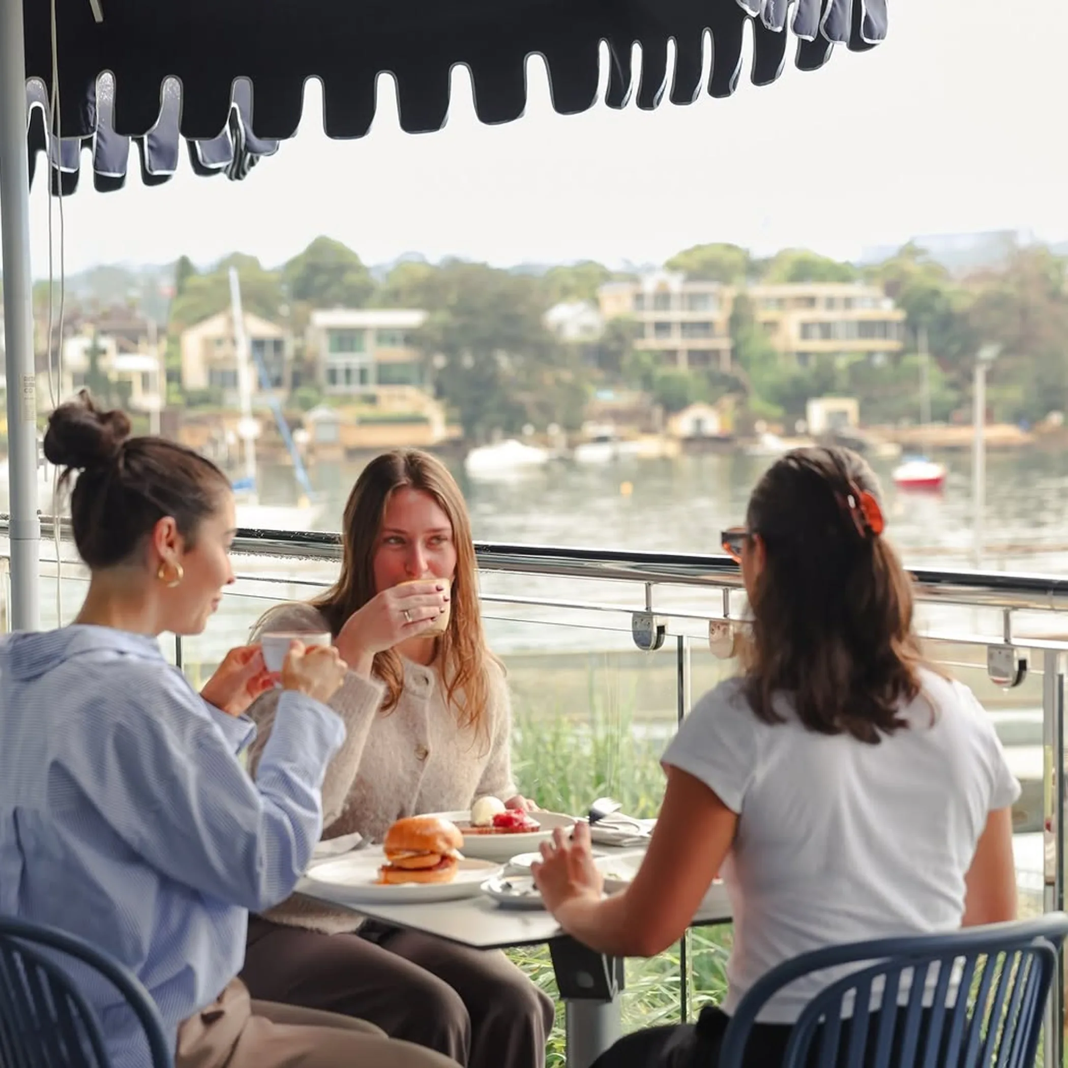 waterfront restaurant with clear view